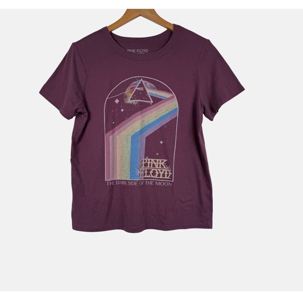 Pink Floyd Graphic T-Shirt Womens M Purple Dark Side Of The Moon Rainbow